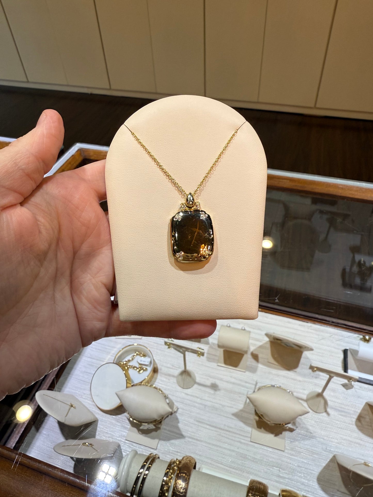 18KY Gold Signature Locket Set with .18cts Diamonds