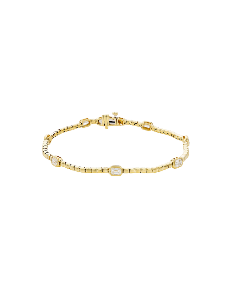 14KY Emerald Diamond Cut Station Bracelet