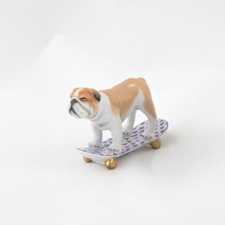 Herend Skateboard Bulldog