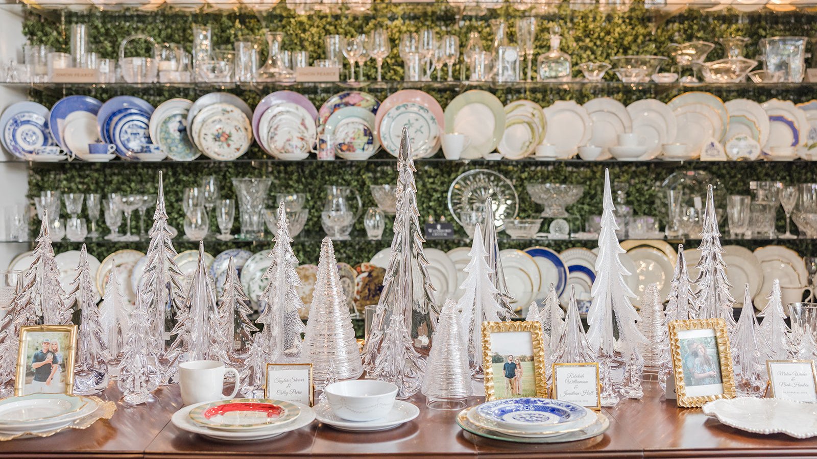 HELPING BRIDES SINCE 1911