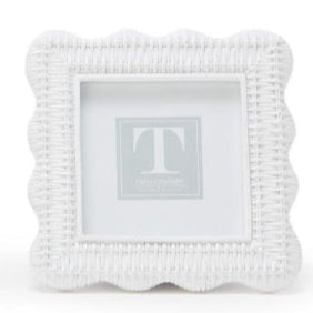 Scallop Rattan Weave Photo Frame