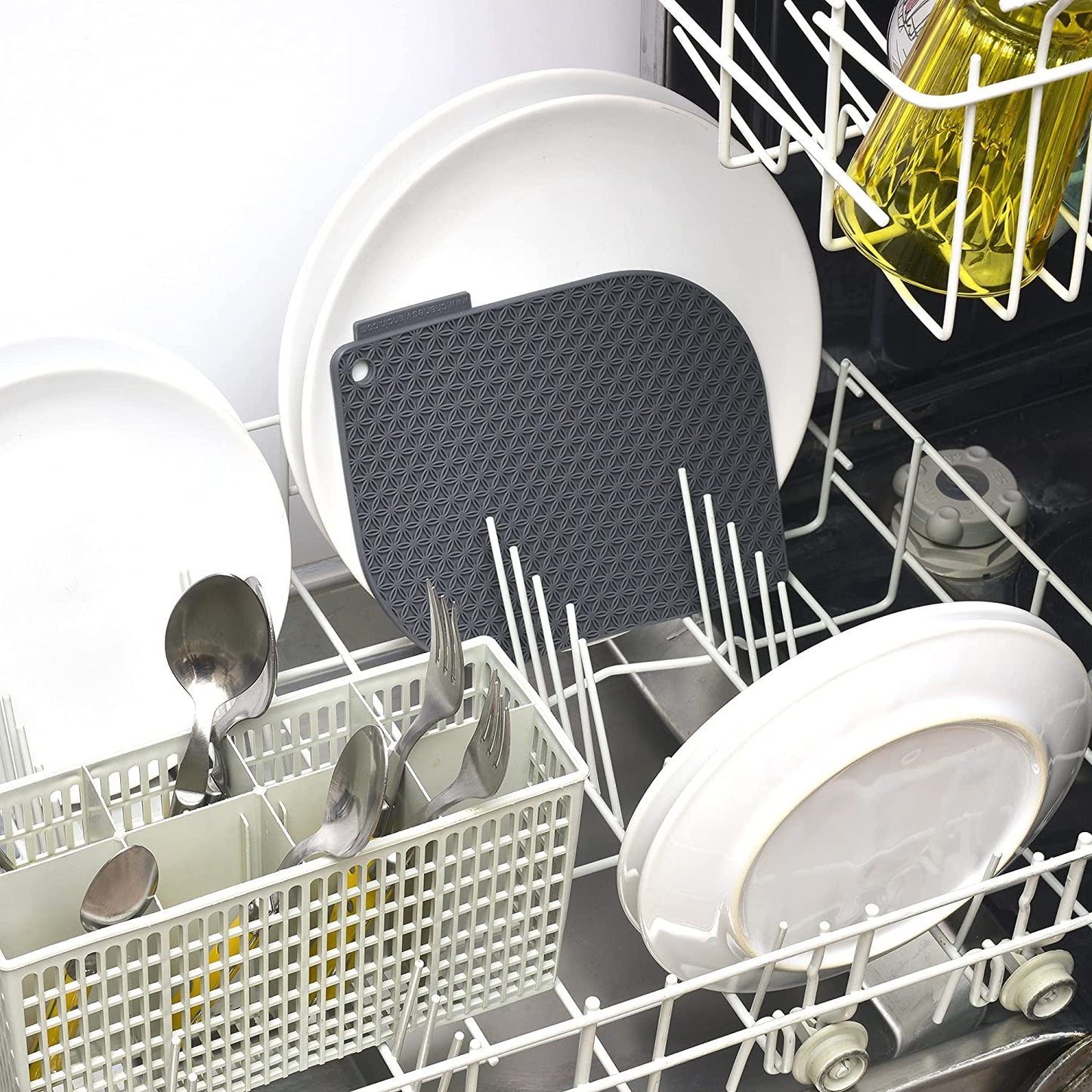 Charles Viancin Honeycomb Pot Holder