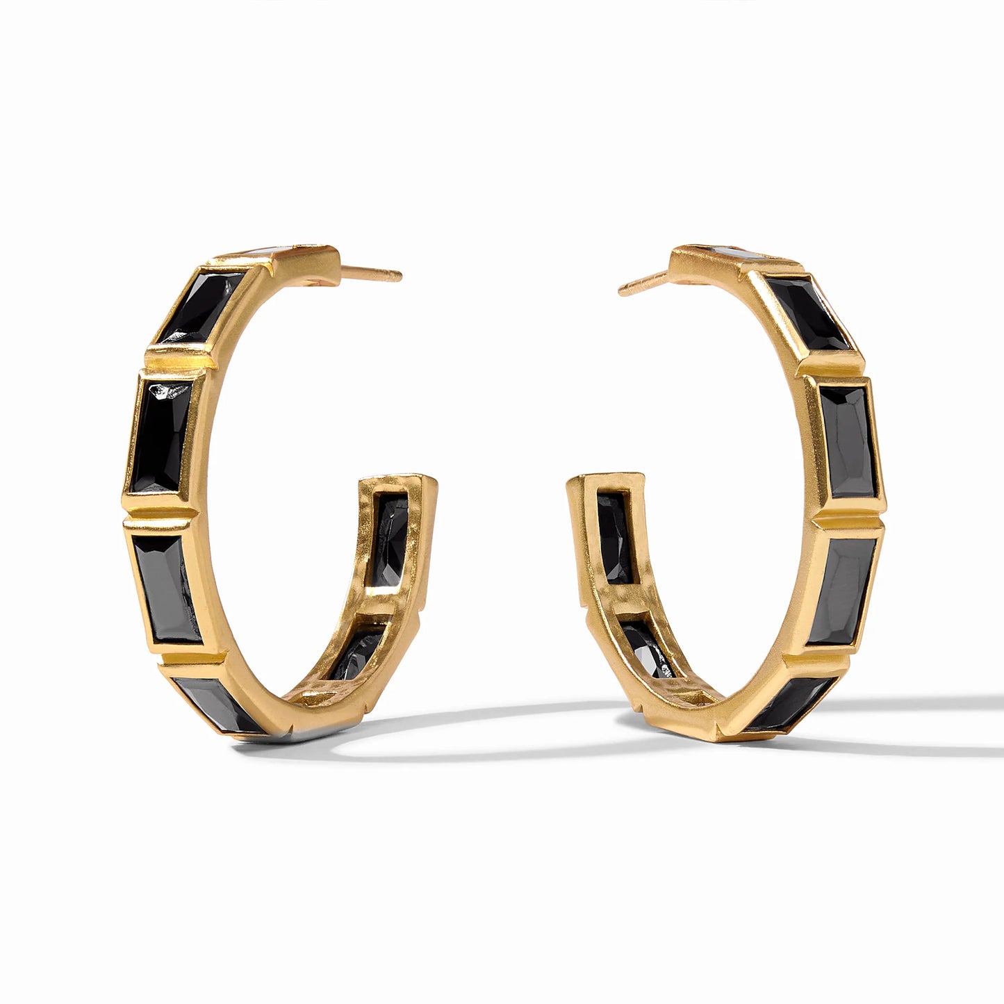 Julie Vos Antonia Hoop, Obsidian Black