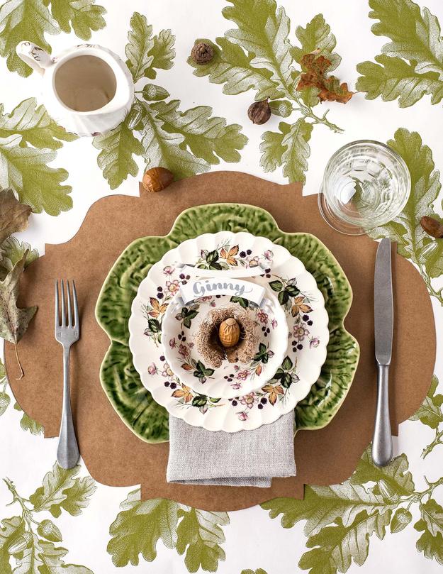 Hester & Cook Oak Leaf & Acorn Runner