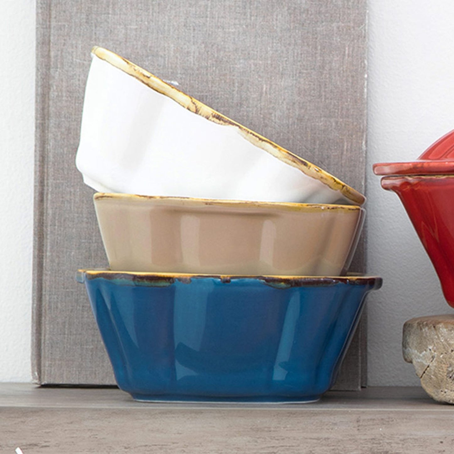 Vietri Italian Baker-Square, Small, Cappuccino