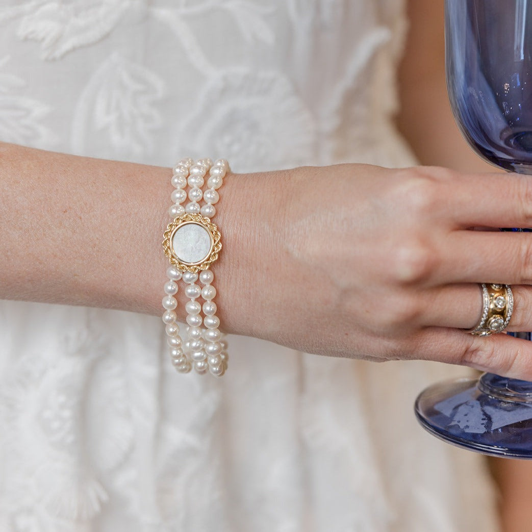 Triple Strand Pearl Bracelet with Round Gambling Counter