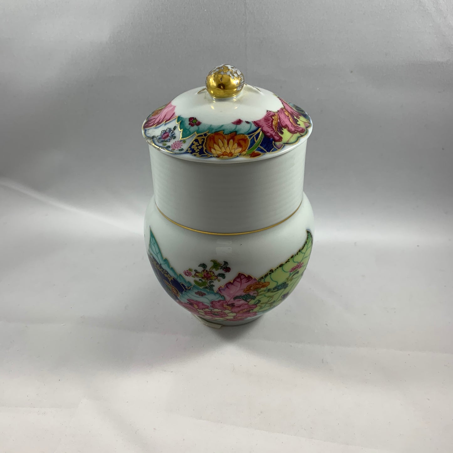 Mottahedeh Tobacco Leaf Shang Candle Vessel